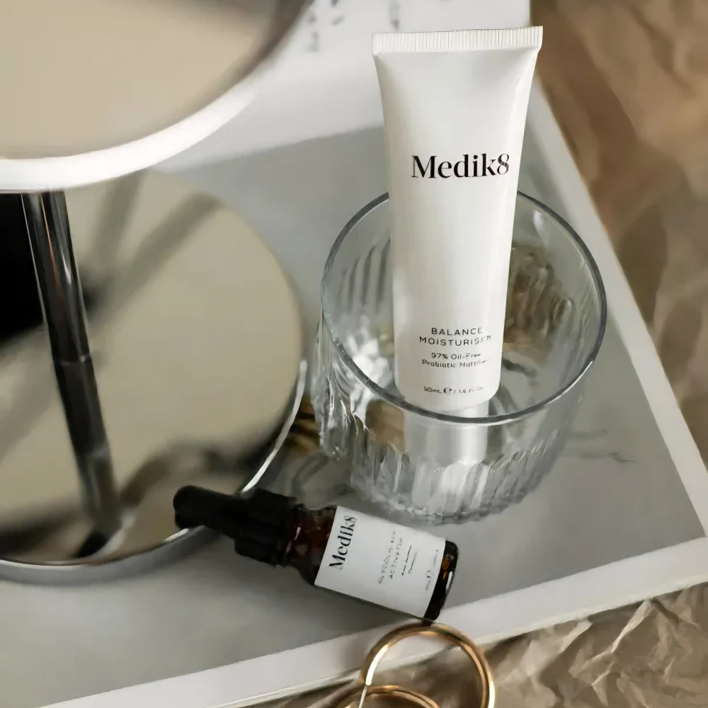 BALANCE MOISTURISER WITH GLYCOLIC ACID ACTIVATOR – Безолійний зволожуючий крем та сироватка з АНА