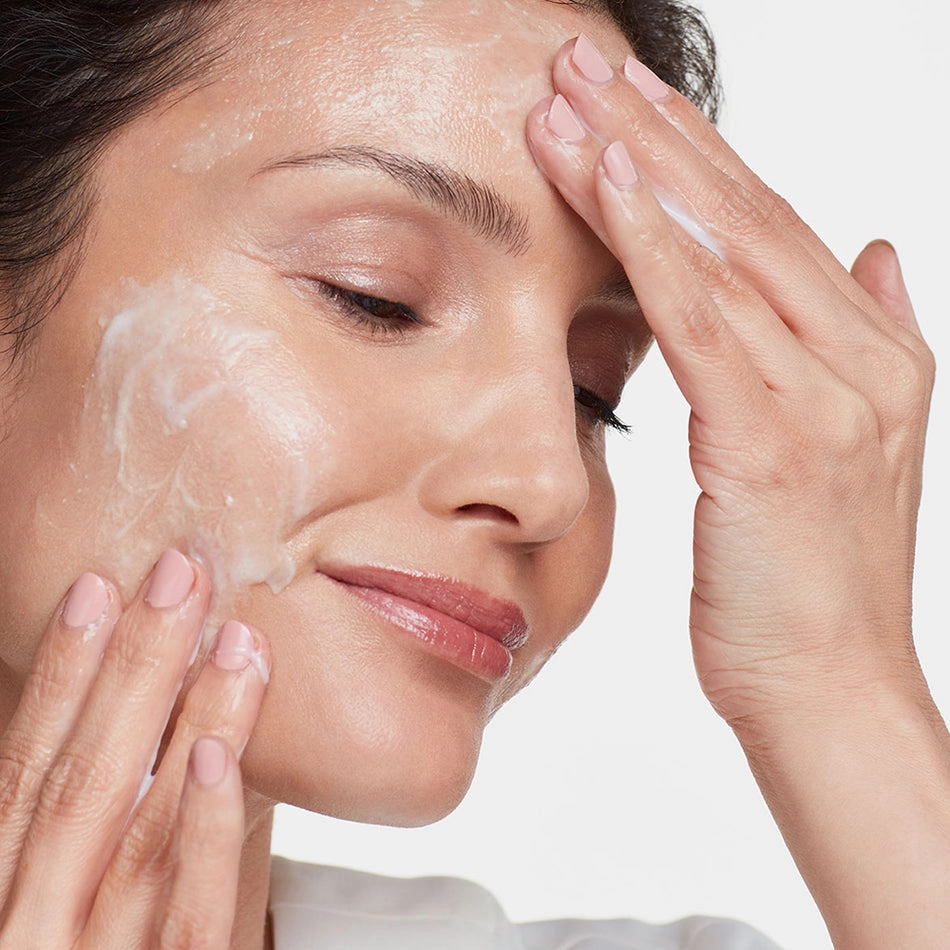 EXFOLIATING CLEANSER HydroPeptide – Очищуючий відлущуючий засіб