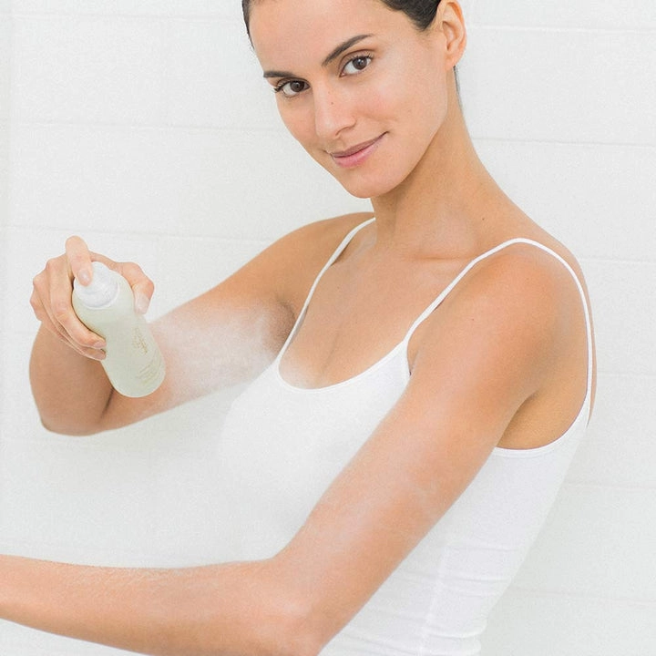 SOLAR DEFENSE BODY SPF 30 HydroPeptide – Сонцезахисний спрей для тіла