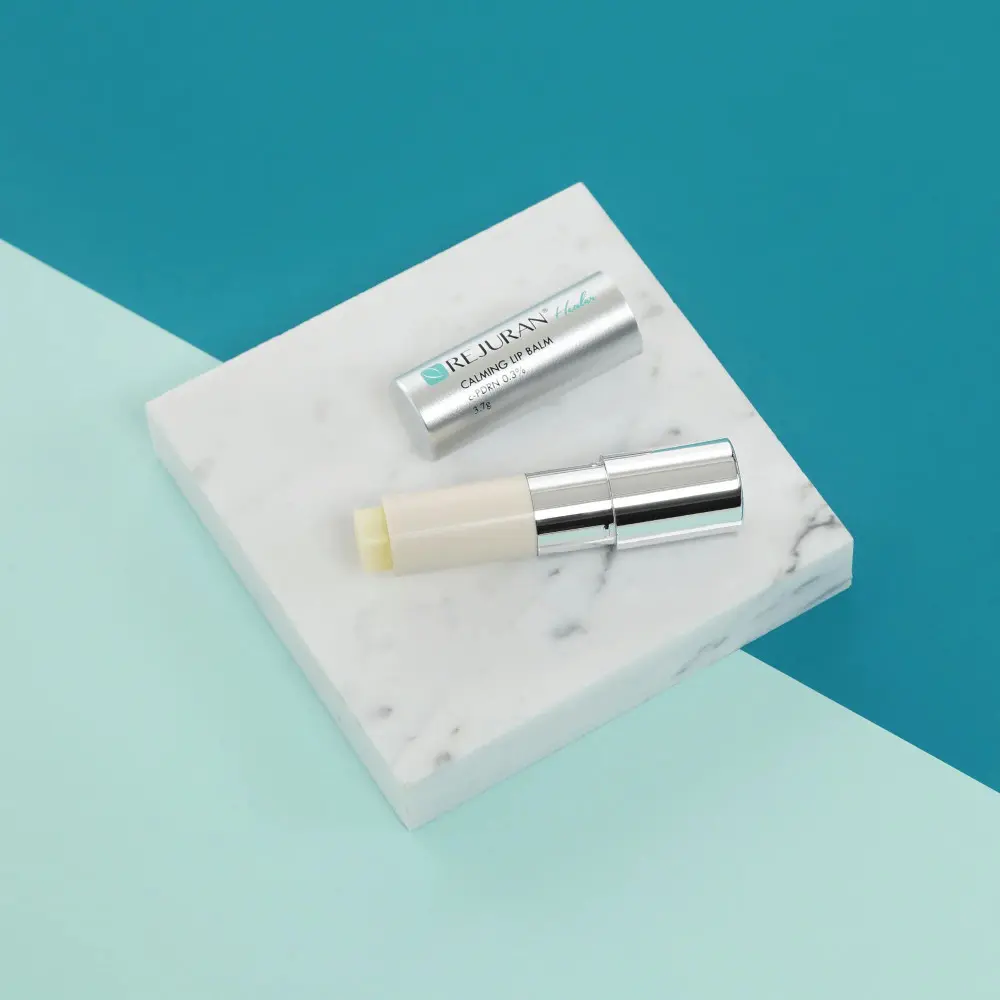 HEALER CALMING LIP BALM – Заспокійливий бальзам для губ