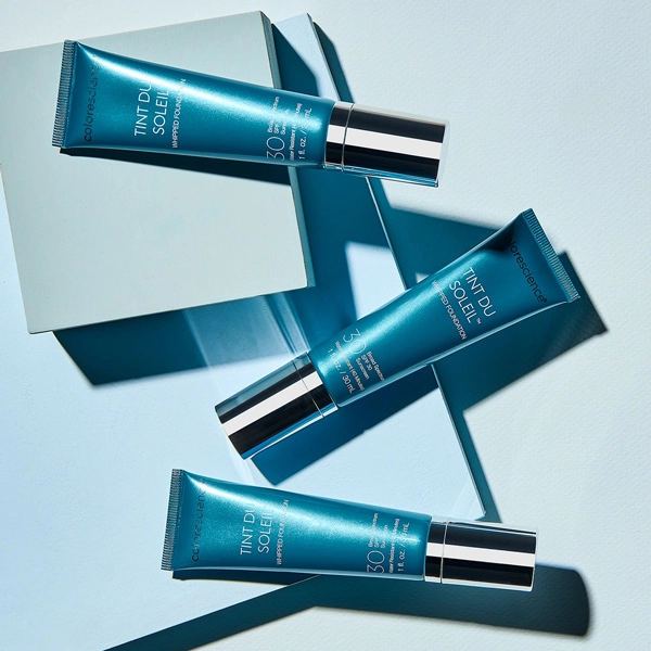 TINT DU SOLEIL WHIPPED FOUNDATION SPF 30 – Рідка тональна основа для обличчя