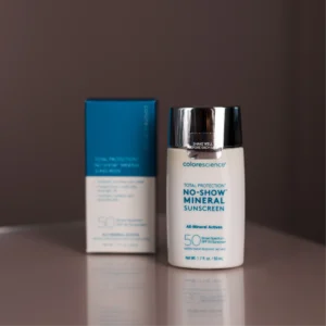 TOTAL PROTECTION NO-SHOW MINERAL SUNSCREEN SPF 50 Прозорий мінеральний сонцезахисний флюїд