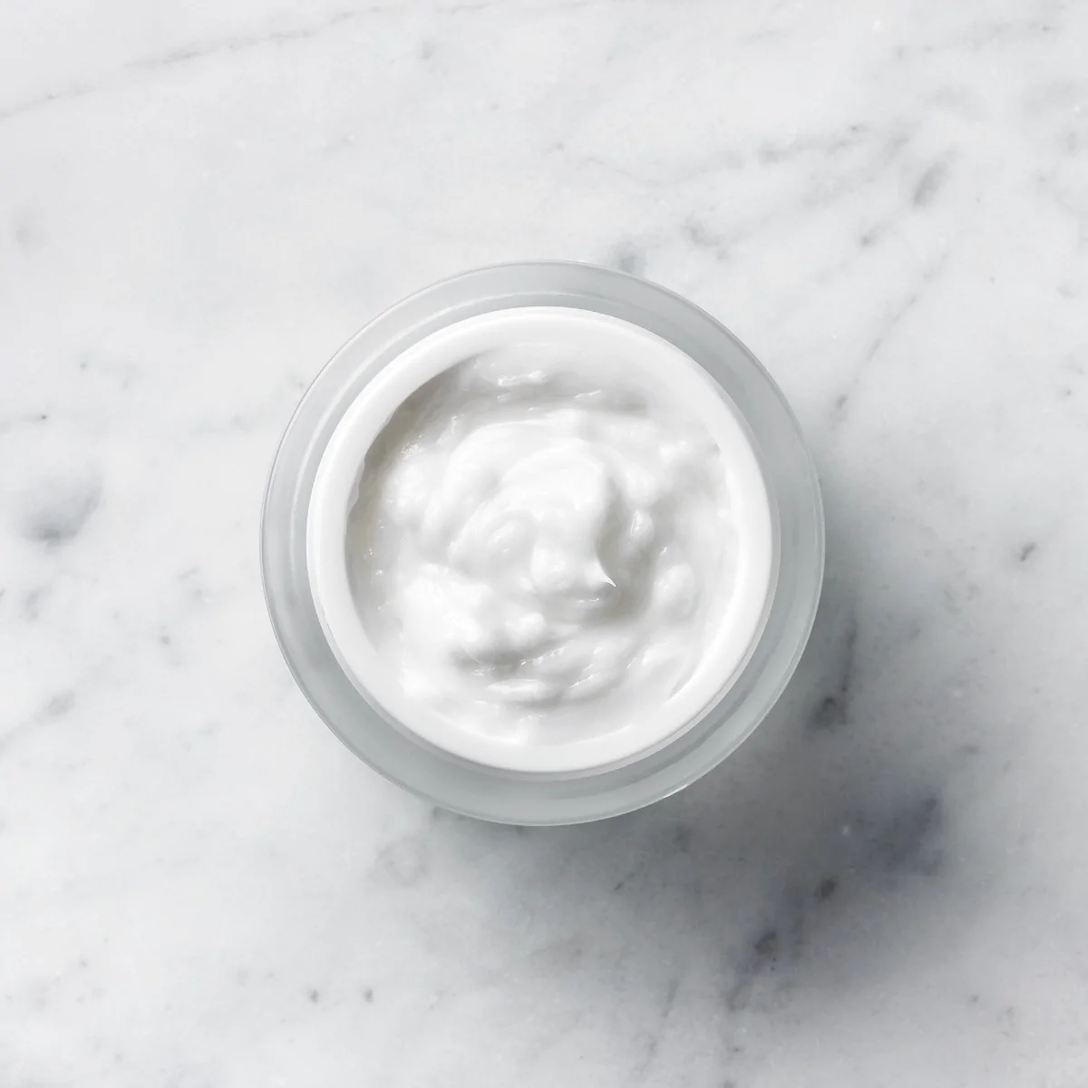 ADVANCED NIGHT EYE – Насичений омолоджуючий нічний крем для шкіри навколо очей